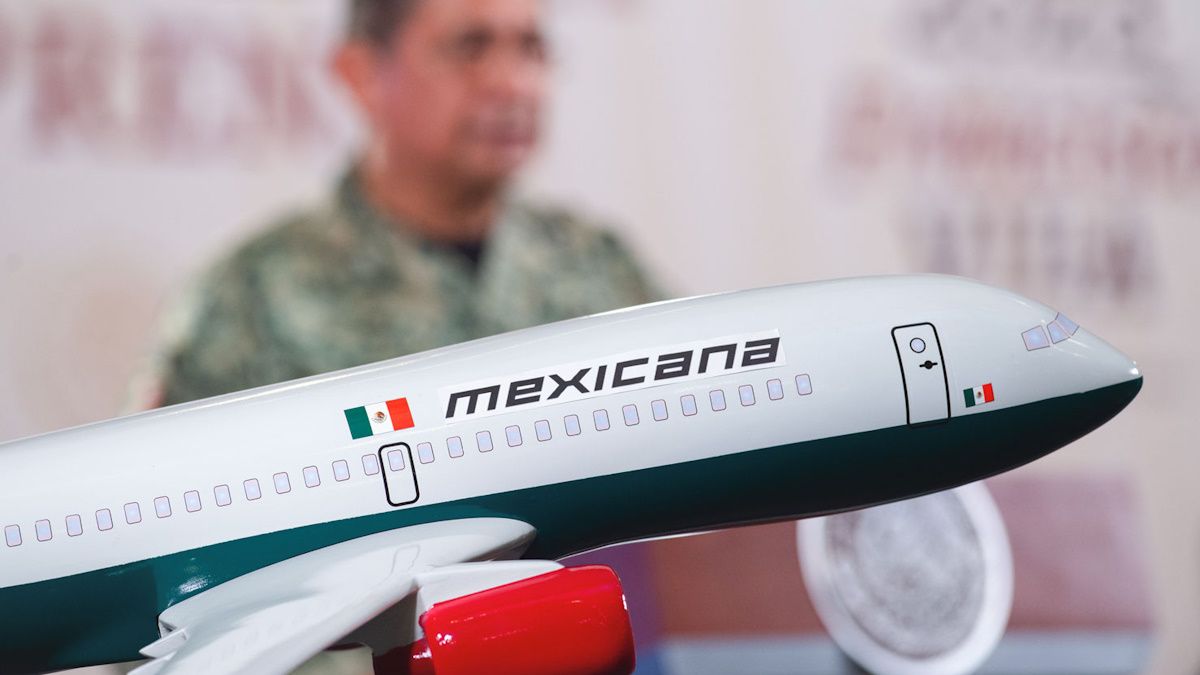 Mexicana usará tres aviones de Sedena para iniciar operaciones Mexicana usará tres aviones de Sedena para iniciar operaciones