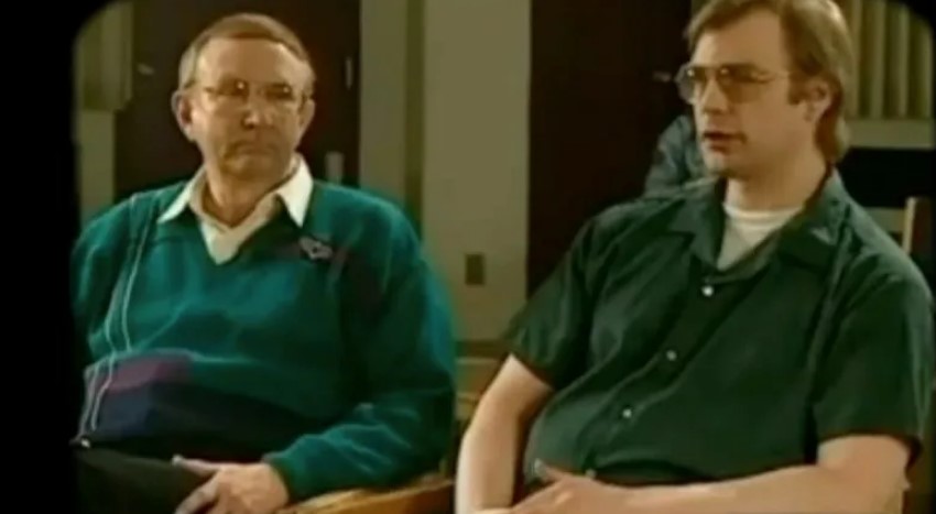 Murió Lionel, padre del asesino serial Jeffrey Dahmer - lionel-con-jeffrey-dahmer
