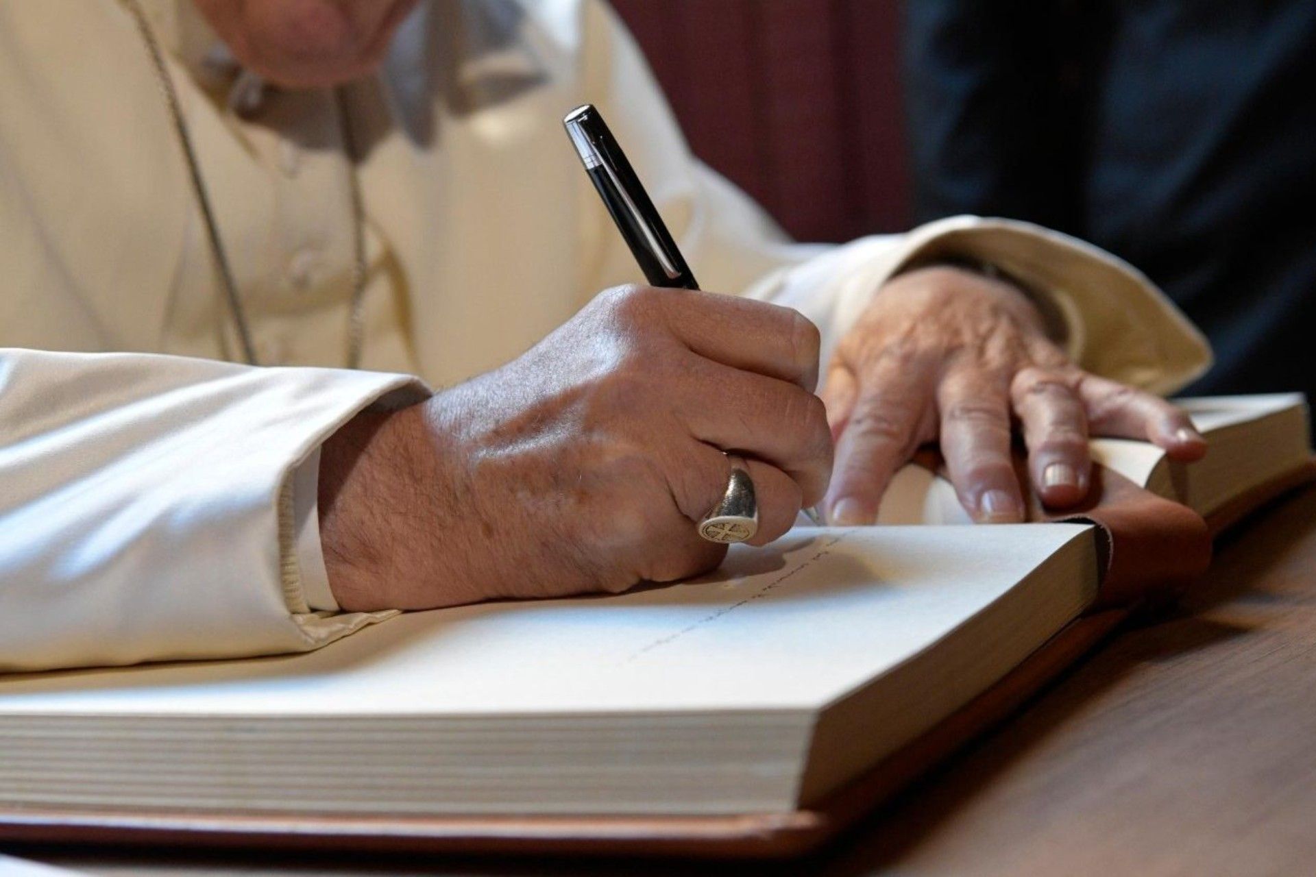 Papa Francisco autoriza beatificación del sacerdote mexicano Moisés Lira Serafín Papa Francisco autoriza beatificación del sacerdote mexicano Moisés Lira Serafín