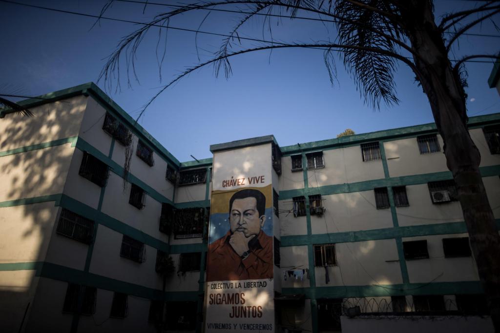 Venezuela, un cuarto de siglo regida por el poder chavista - venezuela-hugo-chavez-chavismo-3-1024x683