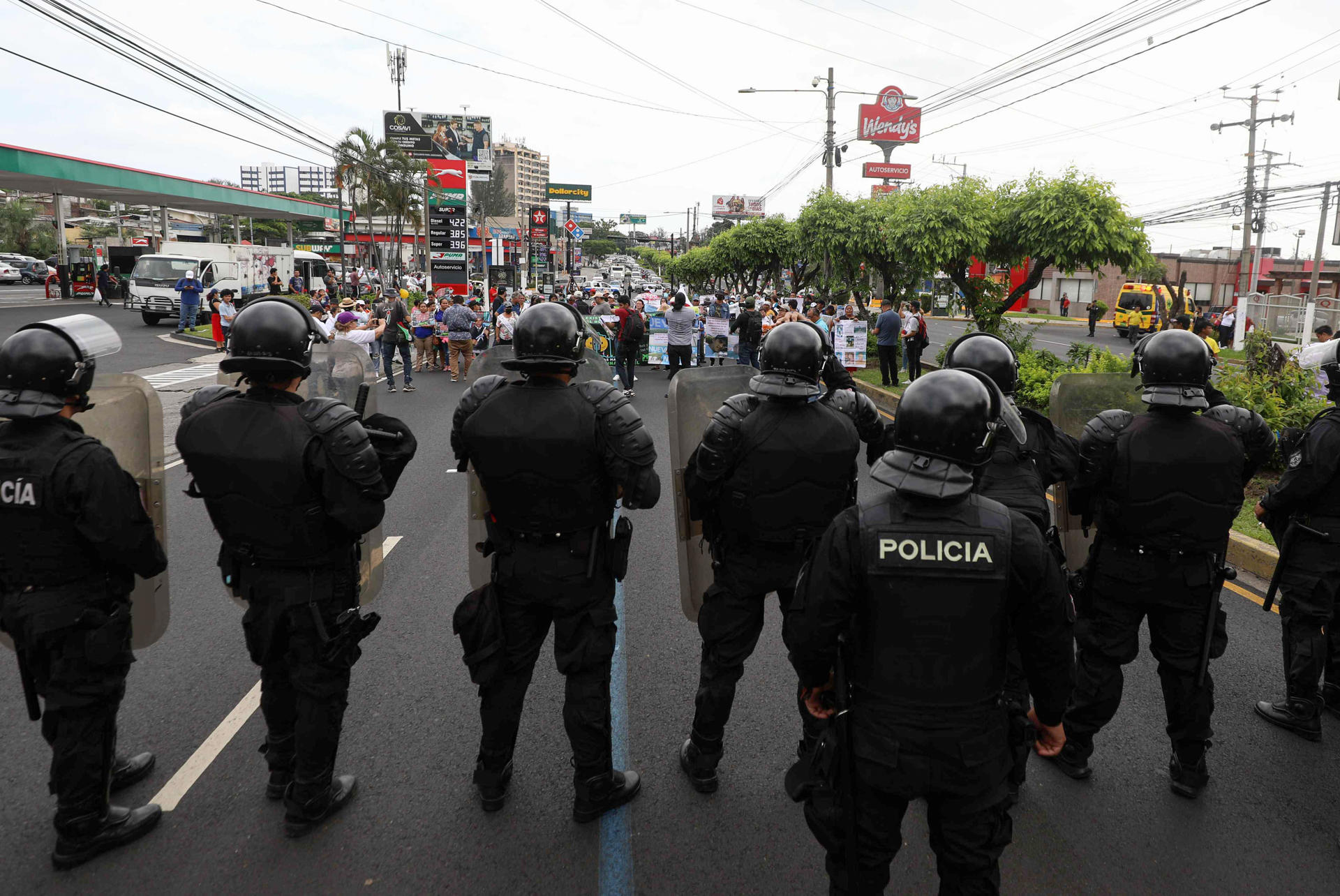 Violencia del Estado salvadoreño sustituye gradualmente a la violencia de las maras: Amnistía Internacional