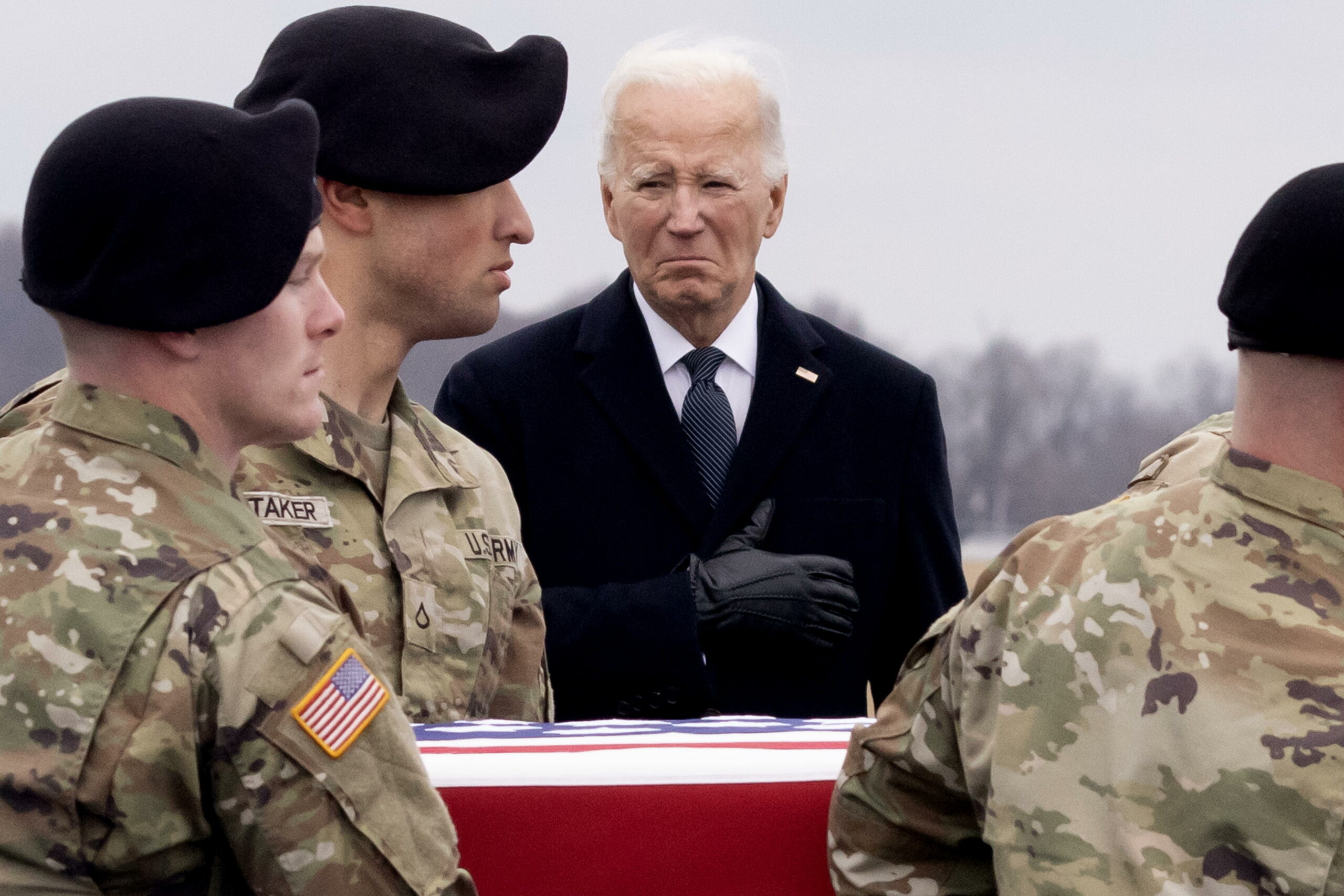 Siria advierte que bombardeos de EE.UU. “alimentarán el conflicto de forma muy peligrosa”