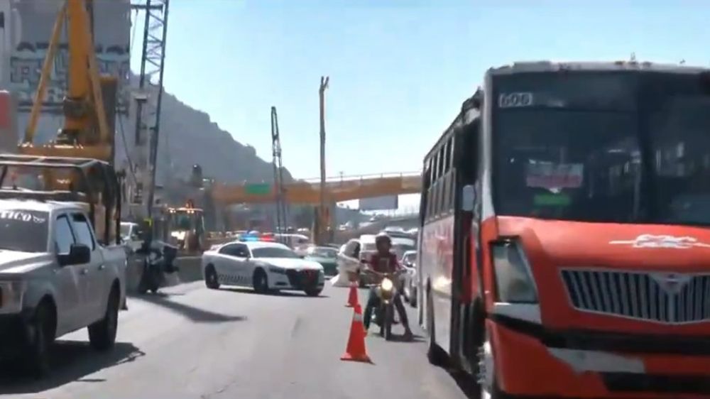 Pasajero desarma y mata a asaltante sobre la México-Puebla Pasajero desarma y mata a asaltante sobre la México-Puebla