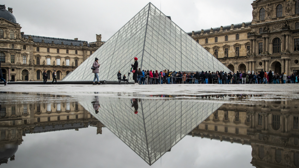 Pide Lula da Silva a brasileños viajar dentro de su país antes que ir a Disneyland o París - museo-del-louvre