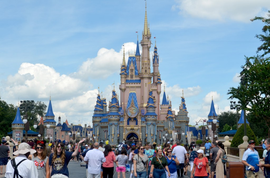 Pide Lula da Silva a brasileños viajar dentro de su país antes que ir a Disneyland o París - disney-1024x678