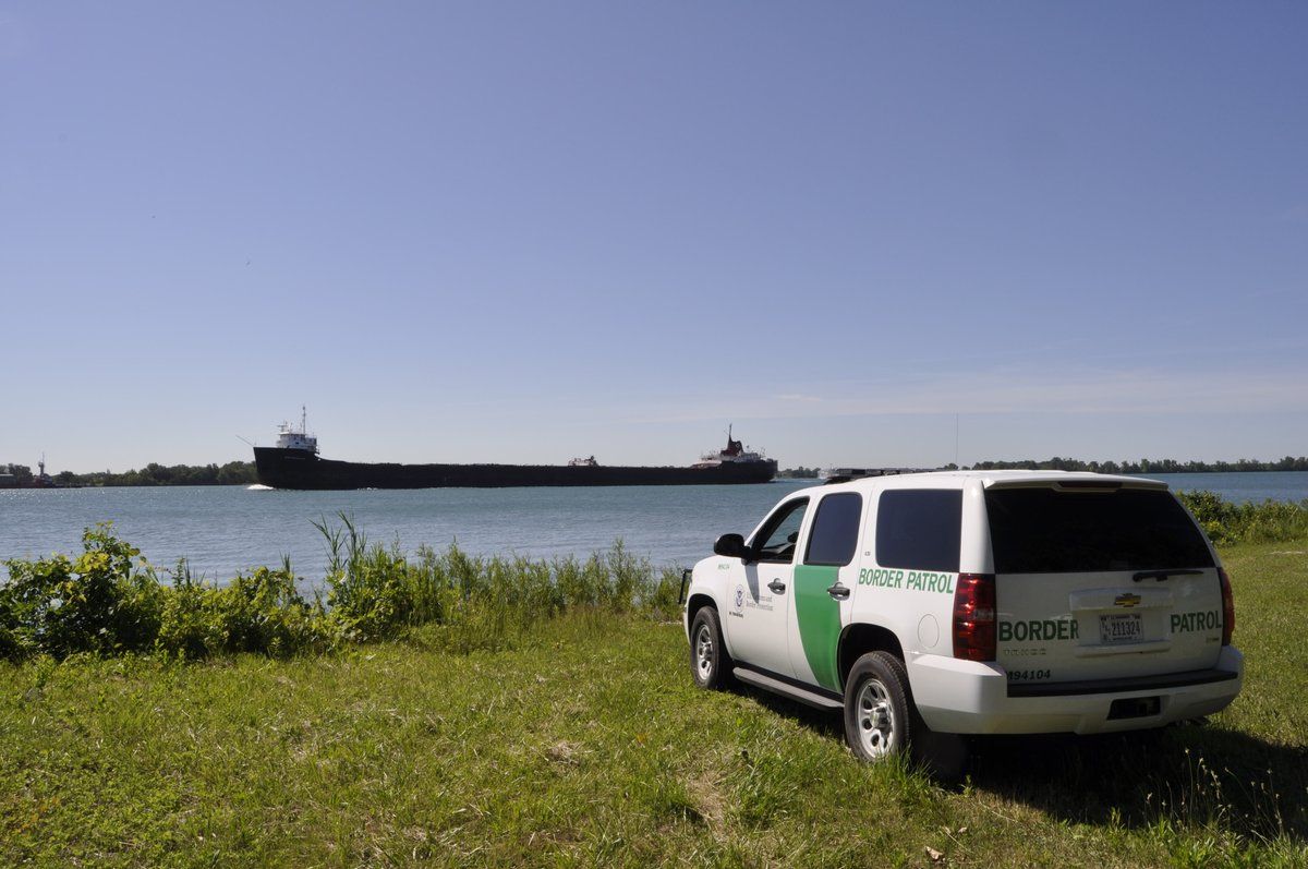 Texas investiga a soldado asignado a la frontera que supuestamente disparó hacia México