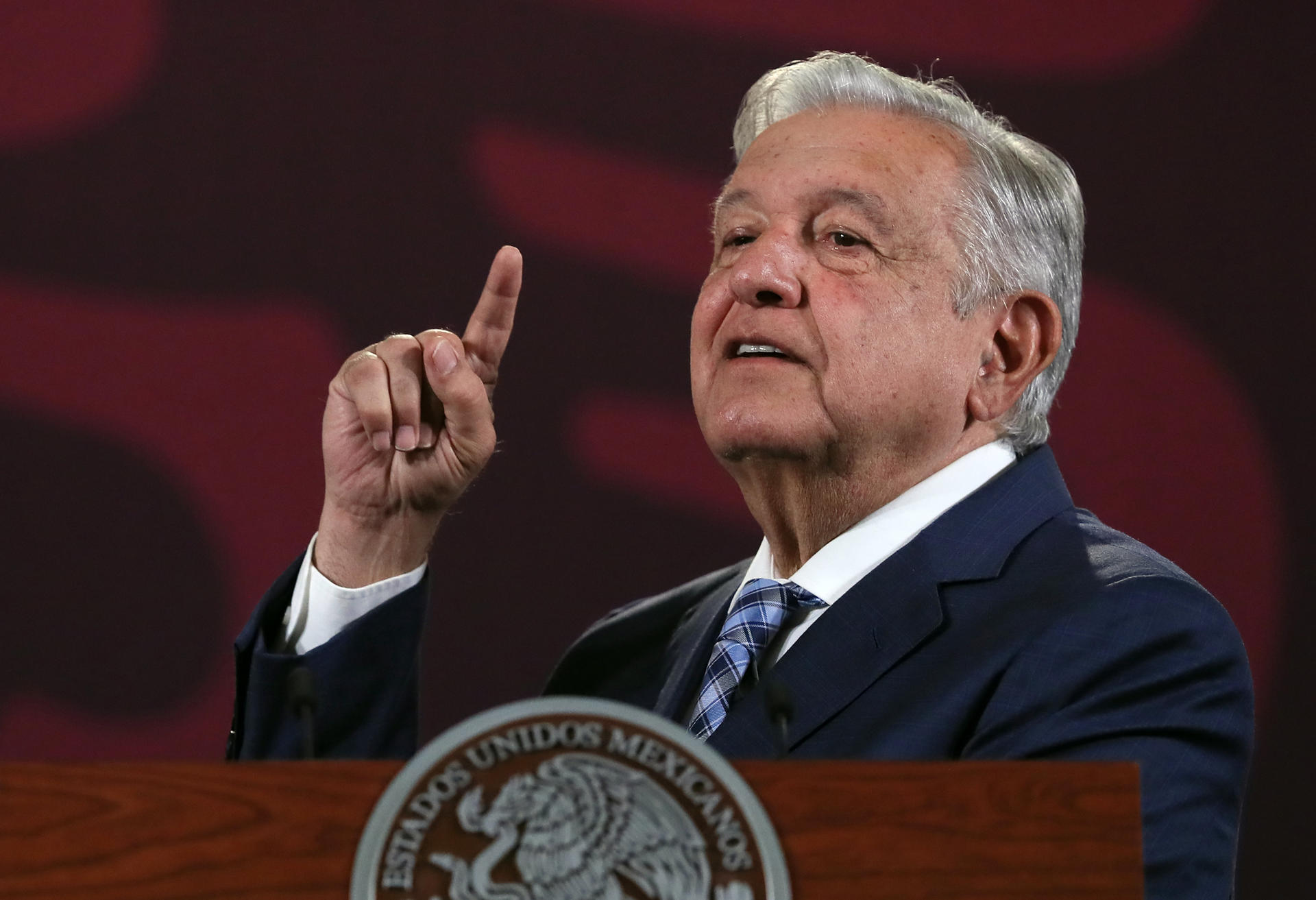 “Todos están bien”: AMLO confirma que hay mil 400 mexicanos en Medio Oriente