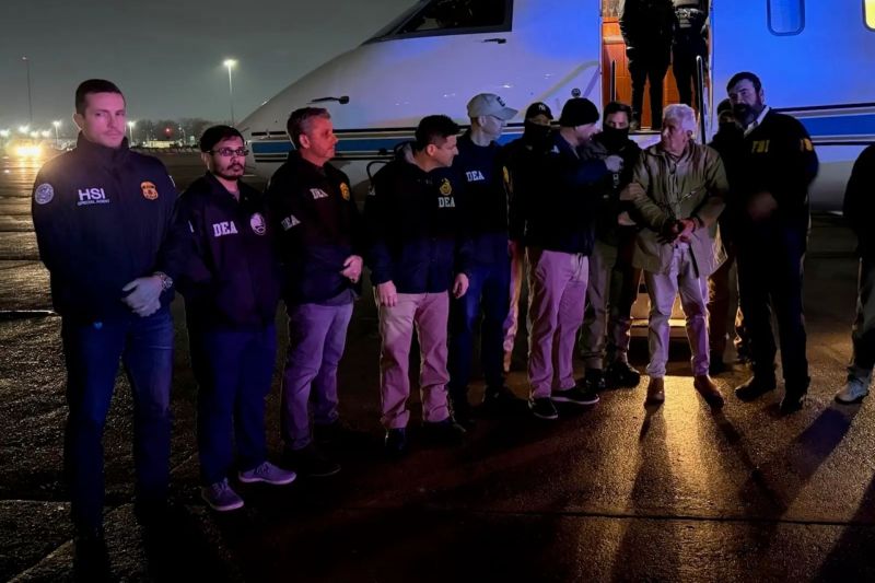 Sheinbaum asegura que envío a EE.UU. de 29 capos fue para “proteger” a México