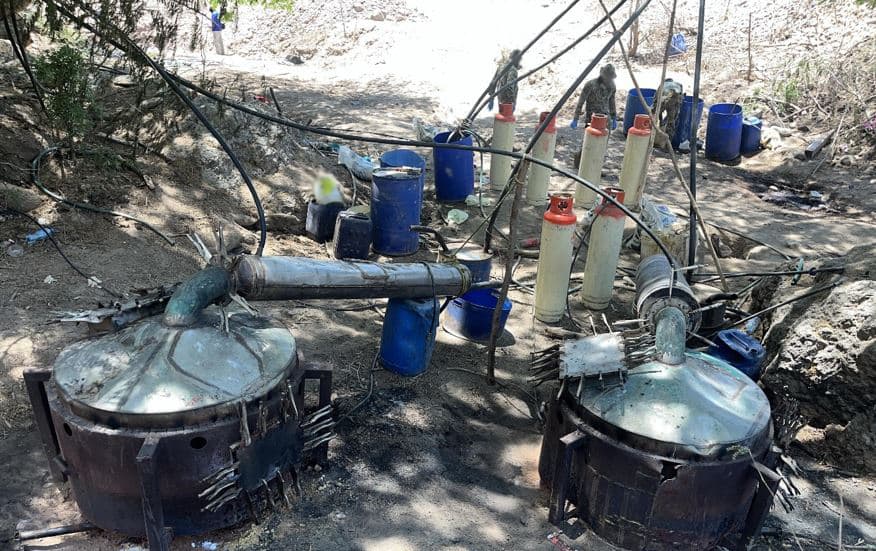 Detienen a dos en BC con cocaína y fentanilo; inhabilitan dos narcolaboratorios en Sinaloa