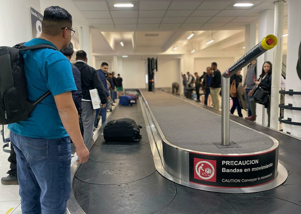 México recibe 6.12 millones de turistas extranjeros vía aérea de enero a marzo de 2025